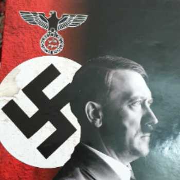 کتاب نبرد من نوشته ی آدولف هیتلر
