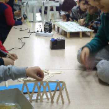 پروژه طراحی و ساخت پل در کلاس پژوهش (4)